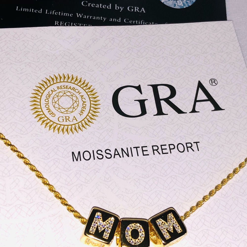 VVS gra certified diamond moisannitte pendant for Doctors, passes diamond test - Picture 8 of 8